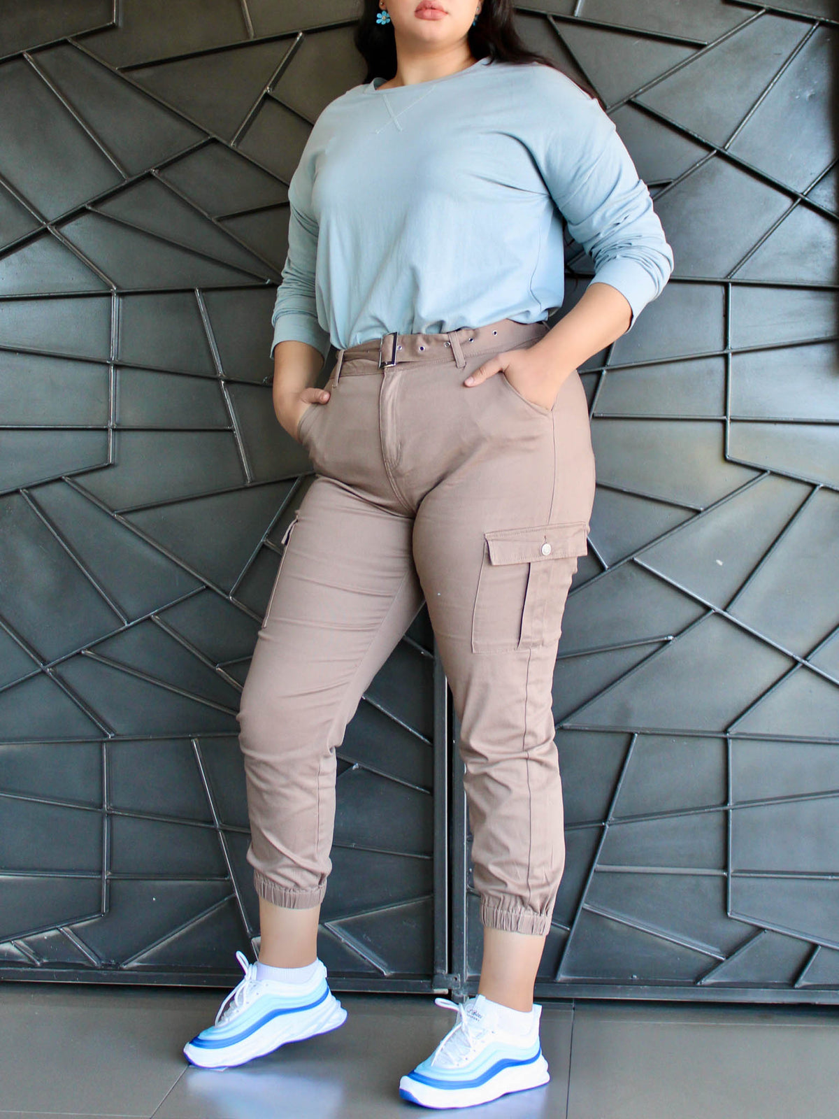 Pantalón cargo extra