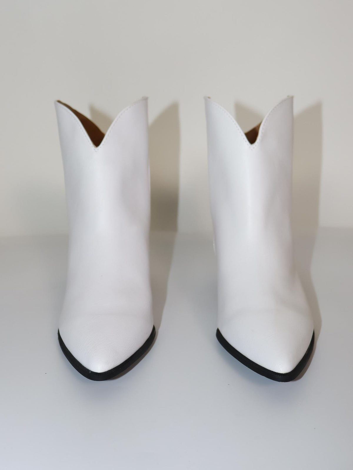 BOTIN BLANCO PICUDO