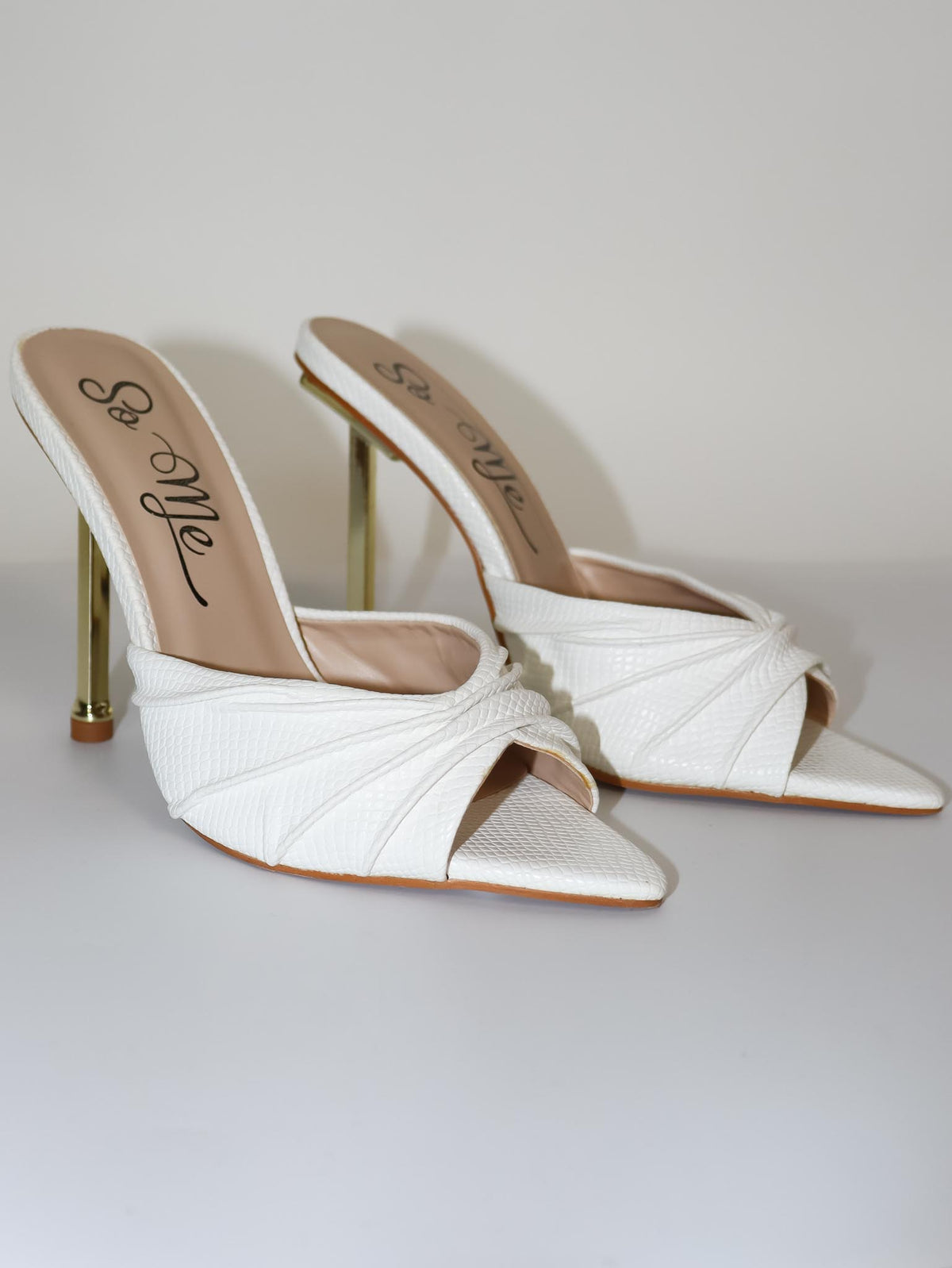 Zapatilla bean blanca