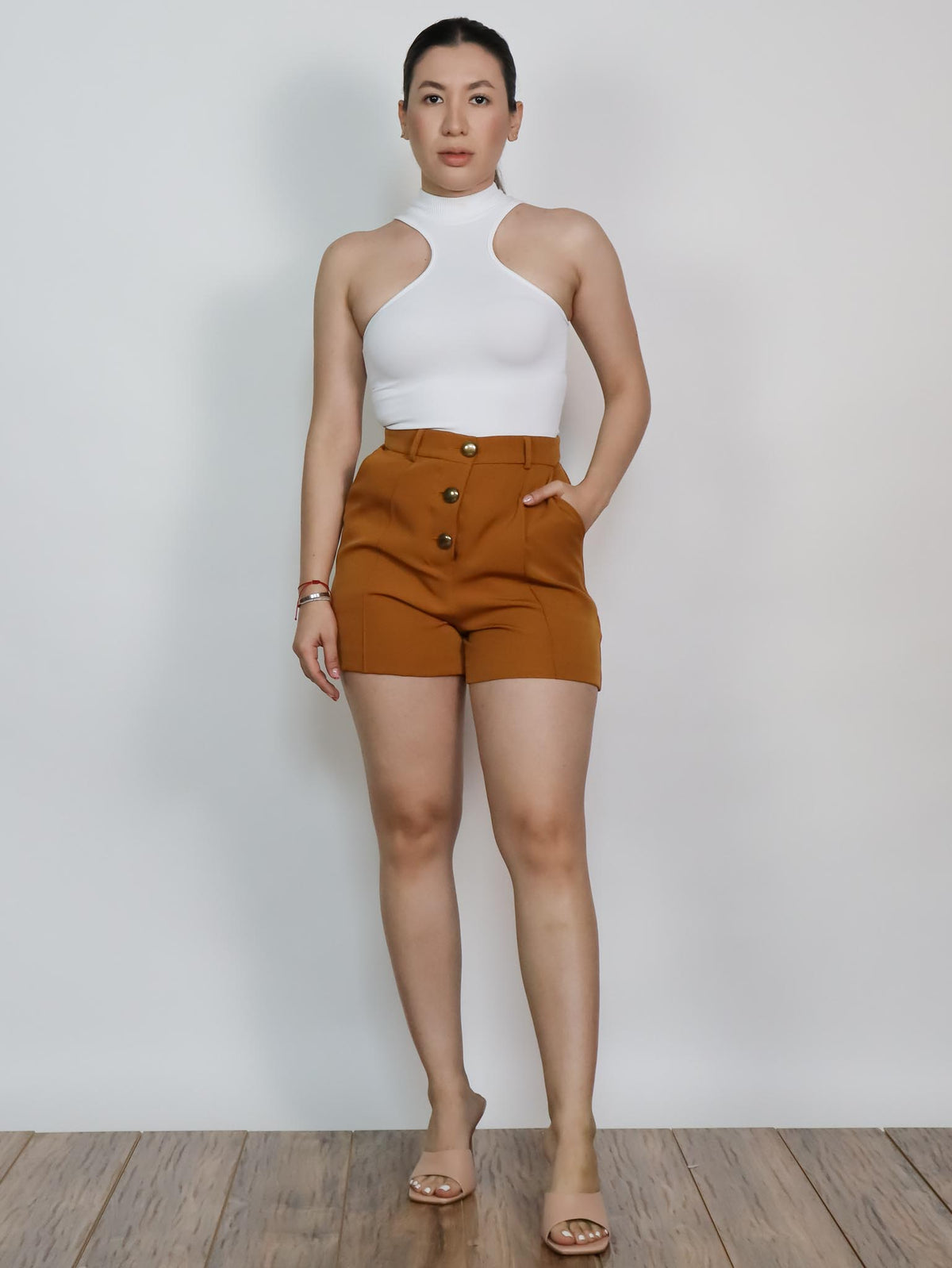 Short con botones