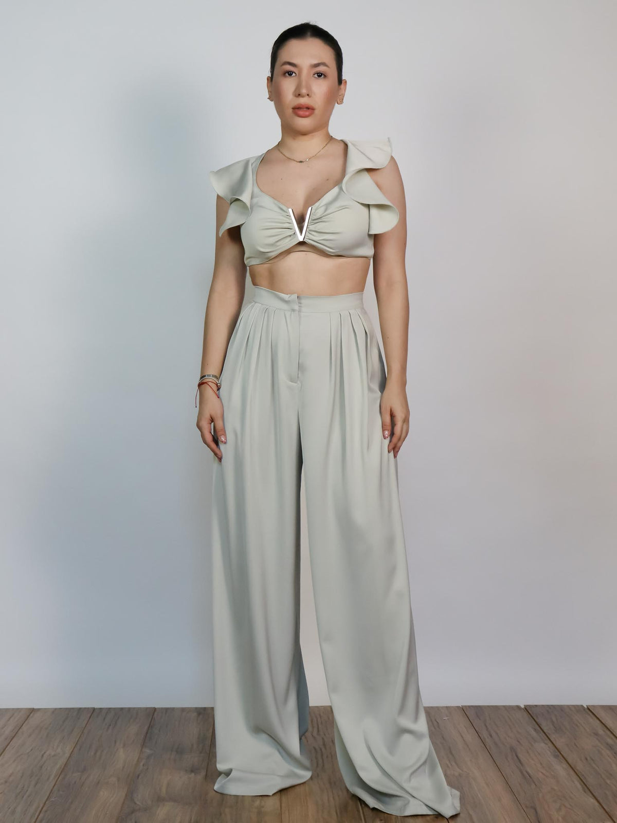 Conjunto Gris verde