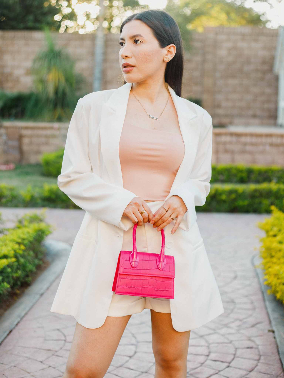 Conjunto short y blazer blanco