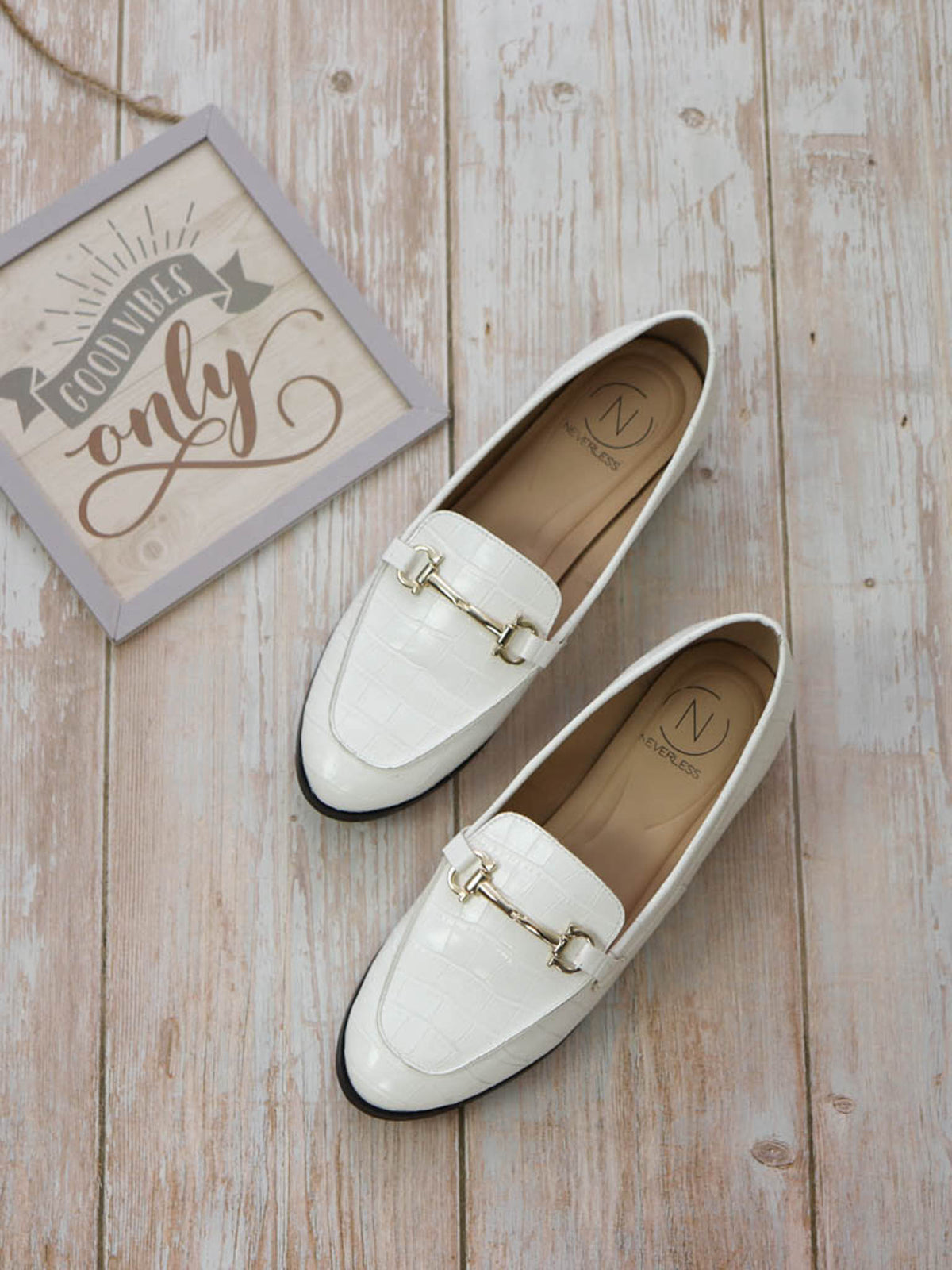 Mocasine blanco